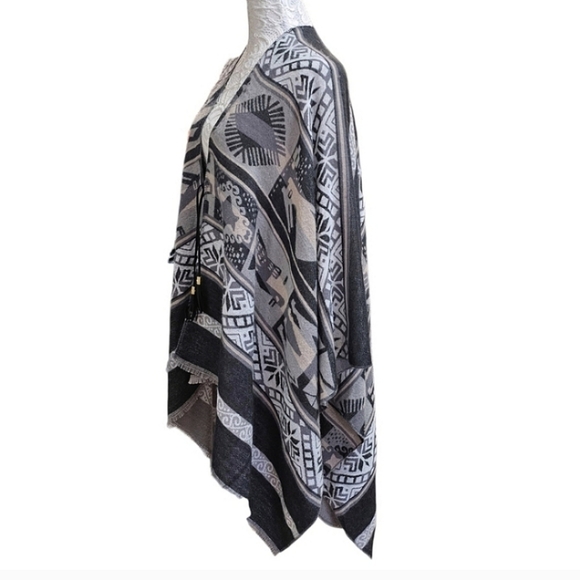 Marc New York Poncho One Size Gray Southwestern Aztec Warm Cozy Western Outdoor - Picture 7 of 15